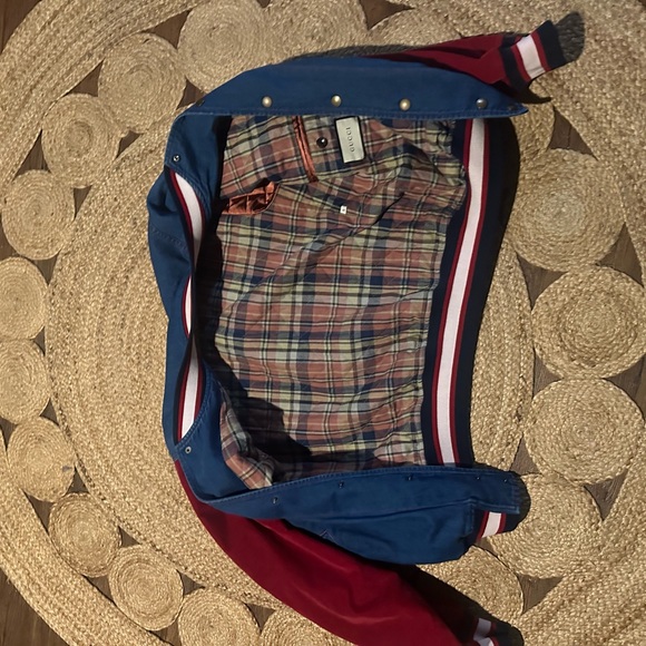 Gucci Jean Bomer - Picture 5 of 6